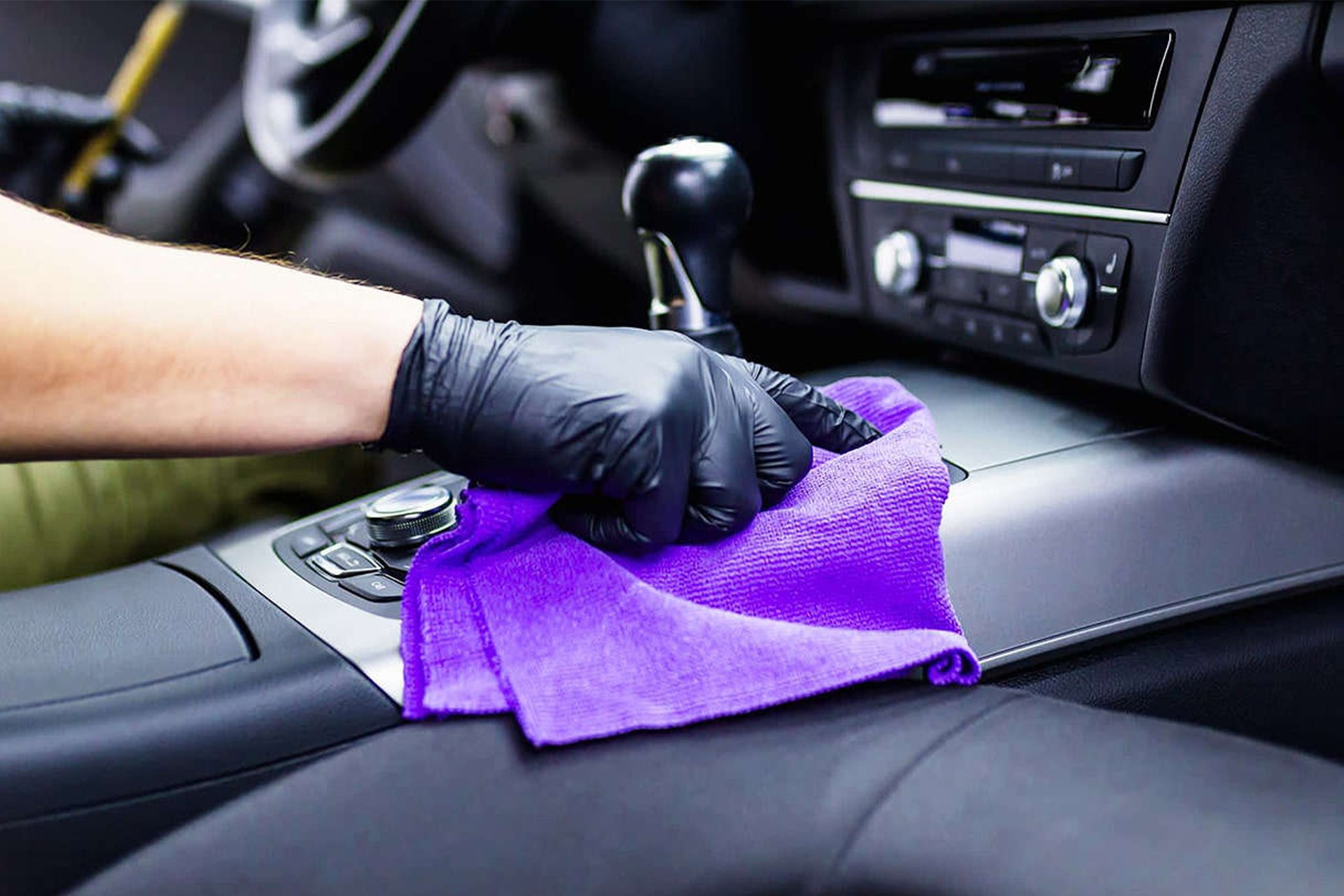 Igienizzazione auto: disinfetta l'auto da germi e batteri! - Würth News