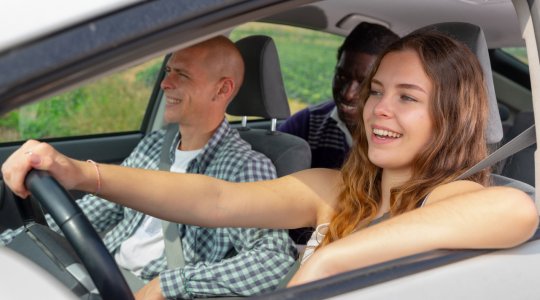 Choisir la première voiture pour un jeune conducteur
