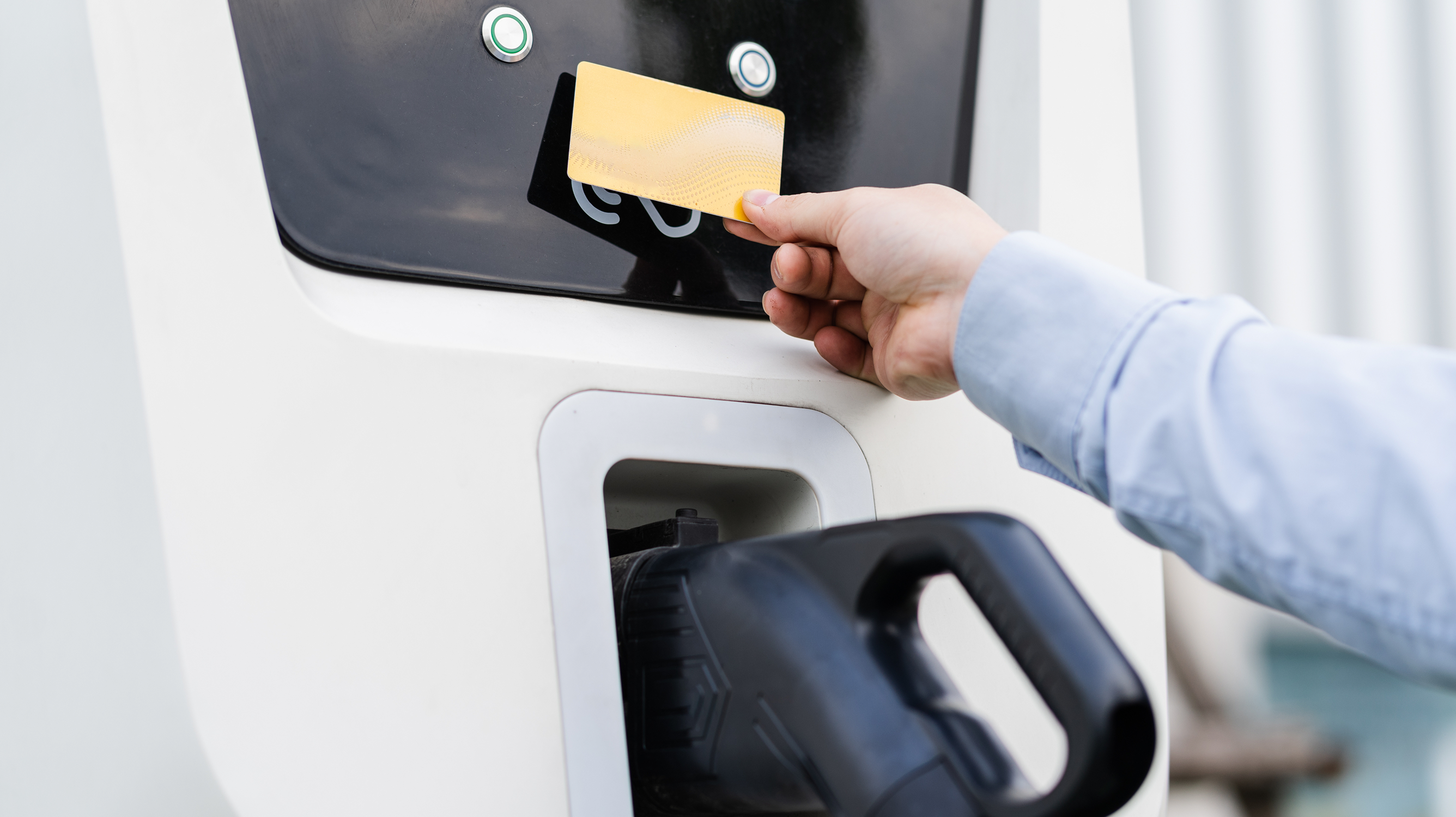 La carte carburant, c'est fini. Vive la carte énergie !
