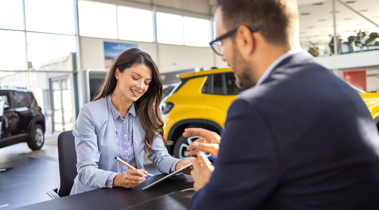 Leasing e noleggio a lungo termine: due formule a confronto