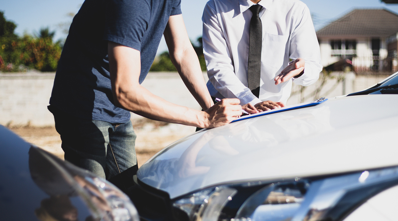 Post-Car Accident Guide: Essential Steps to Follow